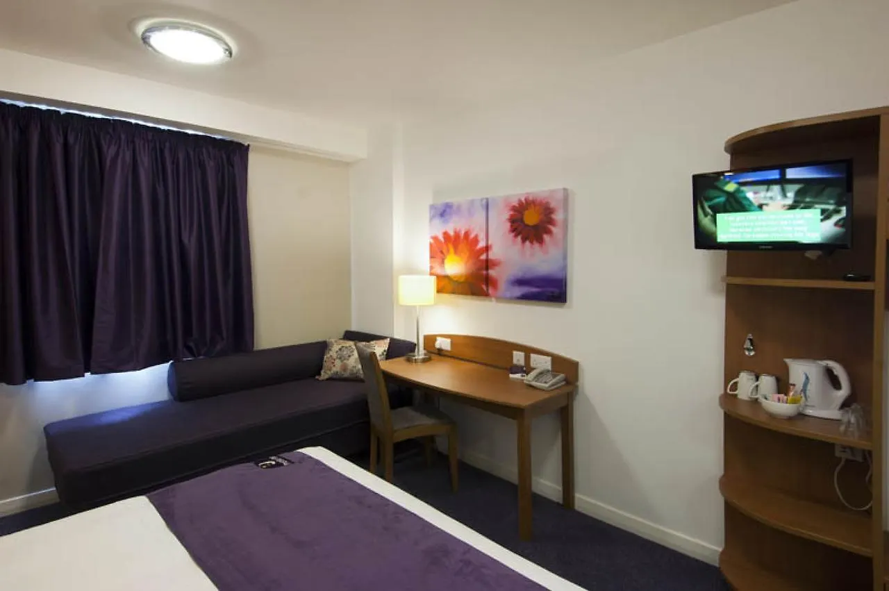 Premier Inn London Ilford 3*,  United Kingdom